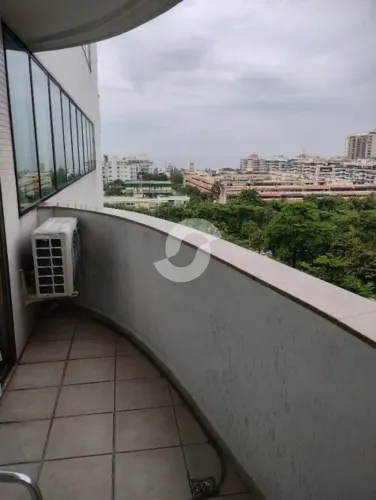 Apartamento com 2 dormitórios à venda, 65 m² por R$ 650.000,00 - Barra da Tijuca - Rio de