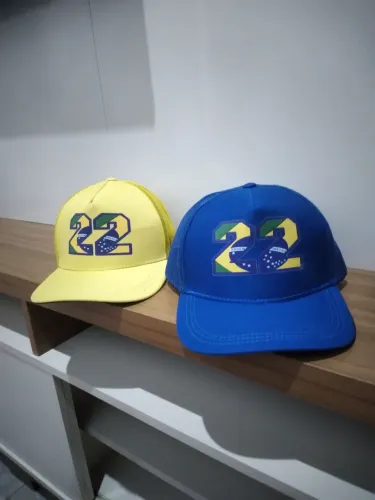 Vendo bonés
