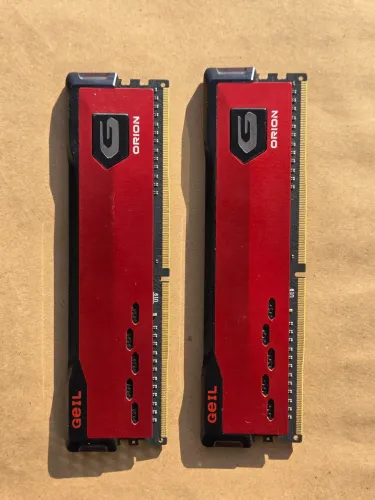 Kit Memória RAM DDR4 16GB (2x8GB) Geil Orion 3000MHz- Dual Channel - Vermelha