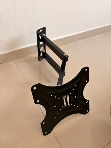Suporte de TV Articulado de Parede - Ótimo Estado