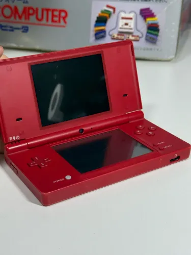 Nintendo DSI original único dono carregador original