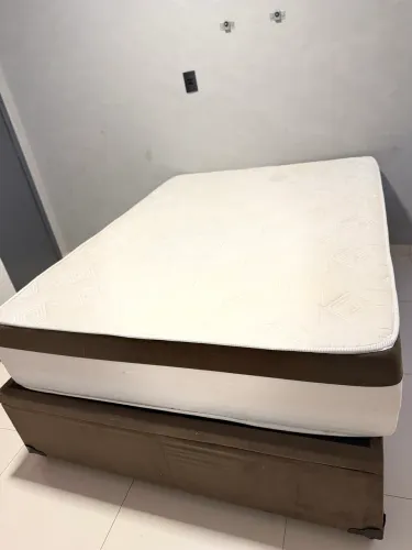 Cama casal