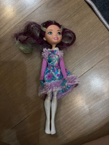 Boneca Madeline Hatter - Epic Winter | Ever After High