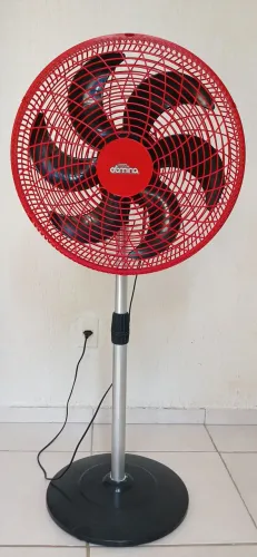Vende-se esse Ventilador 