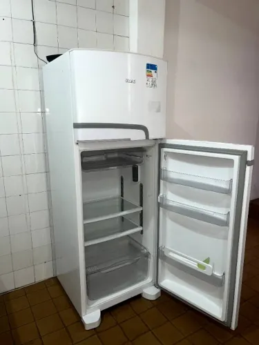 GELADEIRA CONSUL 340L frost free com prateleira altura FLEX.