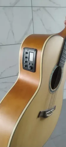 Violão Elétrico