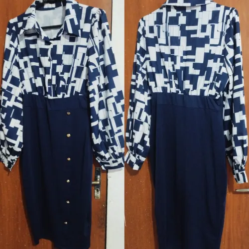 Vestido azul marinho, tamanho G