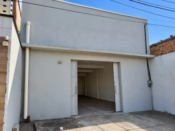 Alugo Galpão de 150 m² no Jd. Paranã por Apenas R$ 2.999,00
