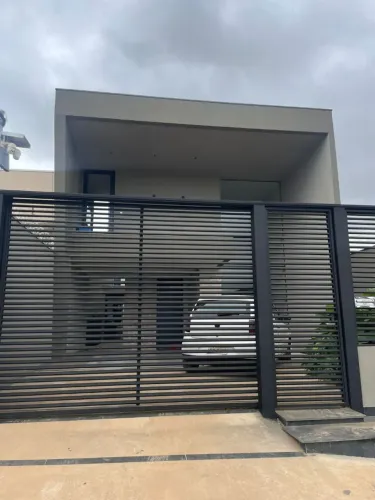 Casa a venda 