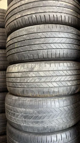Pneus 225/50/18 marca Bridgestone