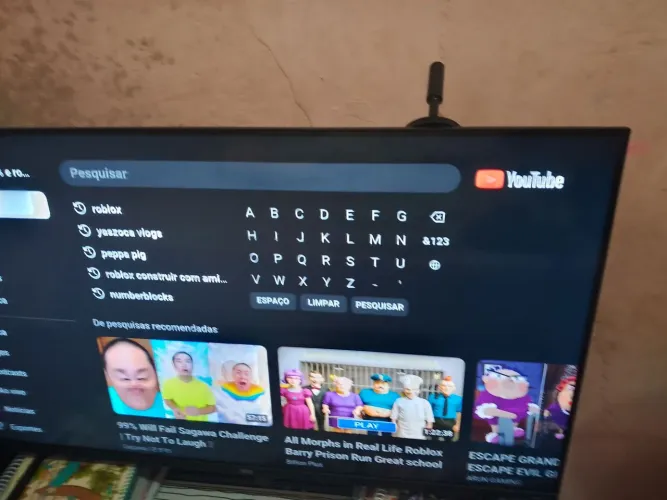 Vendo tv em perfeito estado.