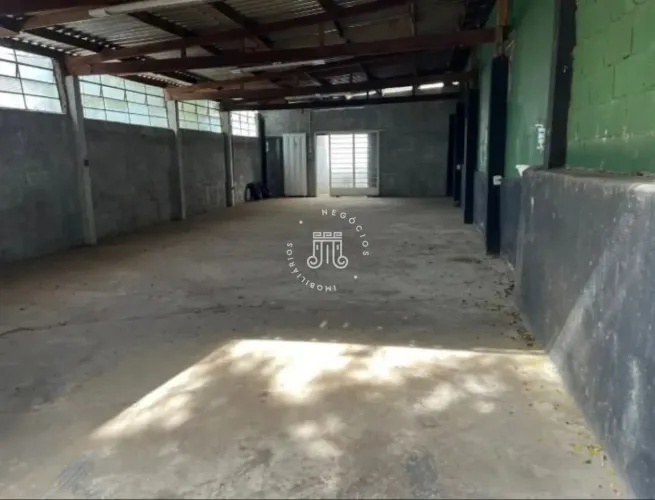 GALPÃO DISPONIVEL PARA LOCAÇÃO NO BAIRRO CAXAMBU - JUNDIAÍ/SP.