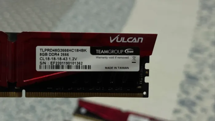 Memória RAM 16GB (2x8GB) - DDR4 2666mhz | Pichau Vulcan TLPRD48G2666HC18HBK