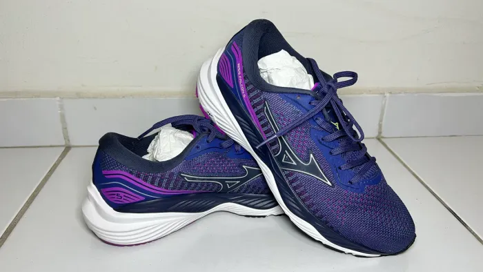 Tênis Mizuno Wave Falcon 5