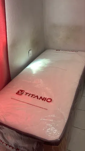 Cama com cama auxiliar- NOVA, no plástico! 