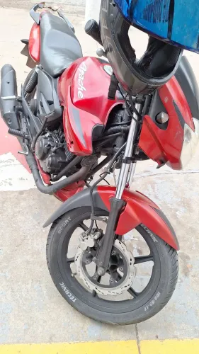 Apache rtr 150 2010