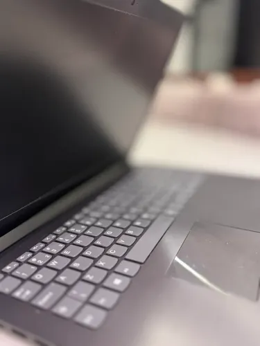 Notebook Lenovo POR ESSE PREÇO