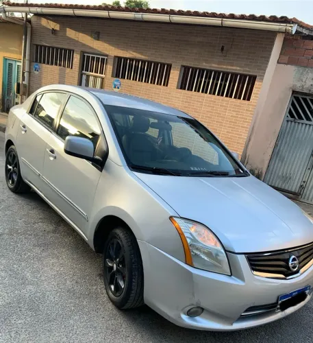 Nissan Sentra S 2.0/ 2.0 Flex Fuel 16V Aut. 2013