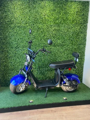 Scooter elétrica X11 semi nova excelente estado