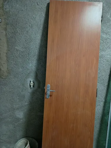 Vendo portas usadas largura 70 
