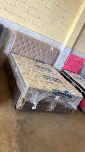 Cama box Queen/king espuma d33 mega oferta