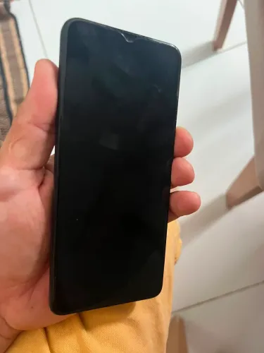 Celular MT E22