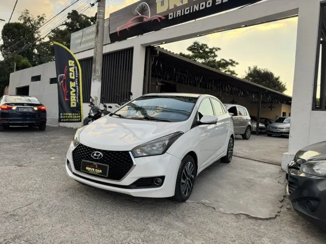 Hyundai HB20S Comfort Plus 1.0 Flex 12V Mec. 2019
