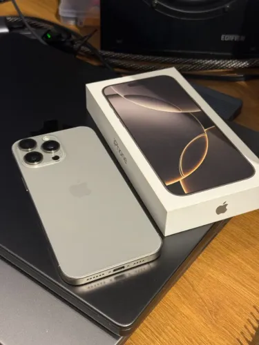 iPhone 16 pro max 1tb estado de novo completo anatel