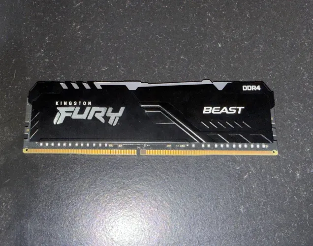Memoria Ram DDR4 16GB 2666m Fury Kingston RGB