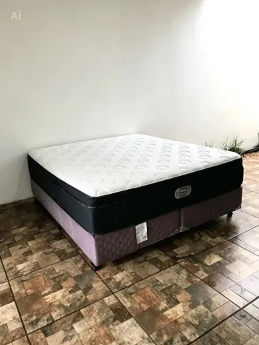 OPORTUNIDADE!!! Linda Cama Box Queen Size SIMMONS Luxo ...