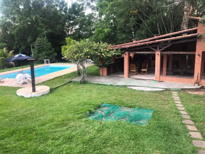 Sítio com 3 dormitórios à venda, 12000 m² por R$ 1.350.000,00 - Chácaras Santa Maria - Jac