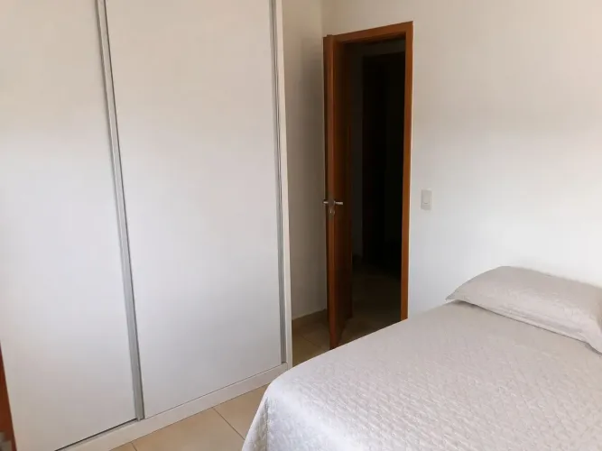 Quarto mobiliado e aconchegante para aluguel