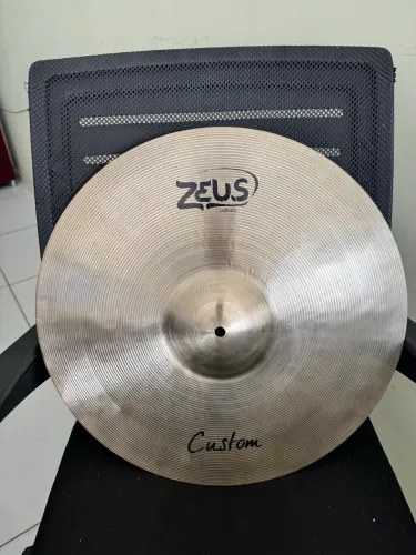 Prato Crash Zeus Custom 19 B20