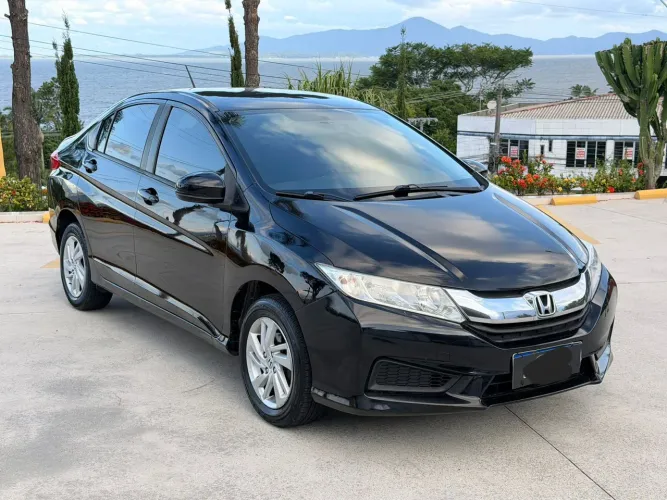 Honda City Sedan LX 1.5 Flex 16V 4P Aut. 2015