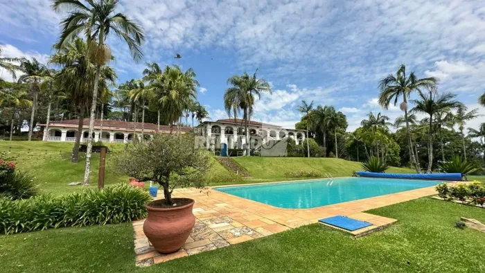 Fazenda com 8 dormitórios à venda, 5420000 m² por R$ 85.000.000 - Araras dos Mori - Bragan