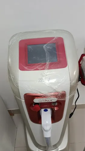 Equipamentos para Depilação a Laser 4D e Luz Pulsada
