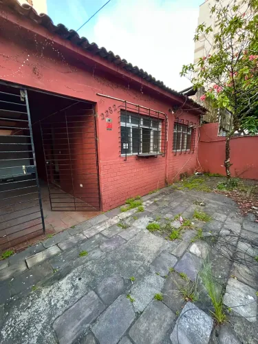 Casa com alta visibilidade para seu negócio!