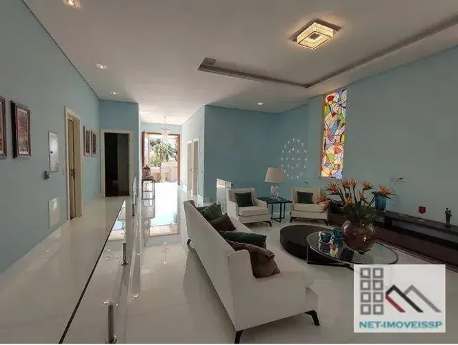 CASA EM CONDOMÍNIO 4 DORMS (410m²), 4 SUÍTES, 4 VAGAS. PERTINHO DE SÃO PAULO COM AR E ESTI