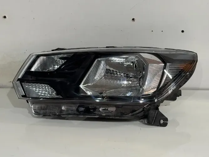Farol Ld Esquerdo Vw Saveiro/gol/voyage G8 Foco Simples 2018