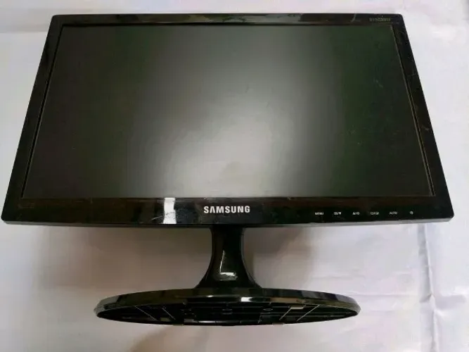 Monitor Samsung Syncmaster 933