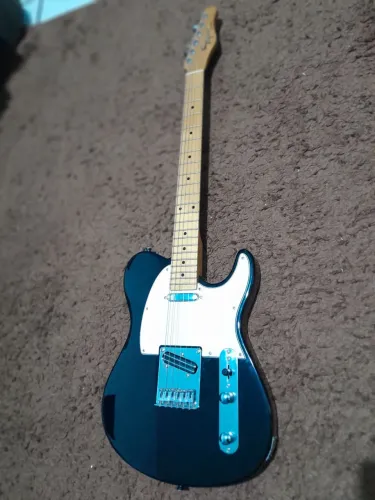 Guitarra Telecaster Tw-55 com Upgrade no captador da ponte.