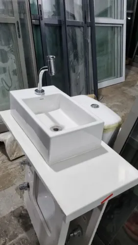 Pia Quartzo branco com cuba sobreposta 75x30