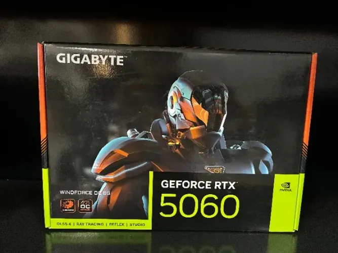 RTX5060 8GB Gigabyte Windforce - Lacrada