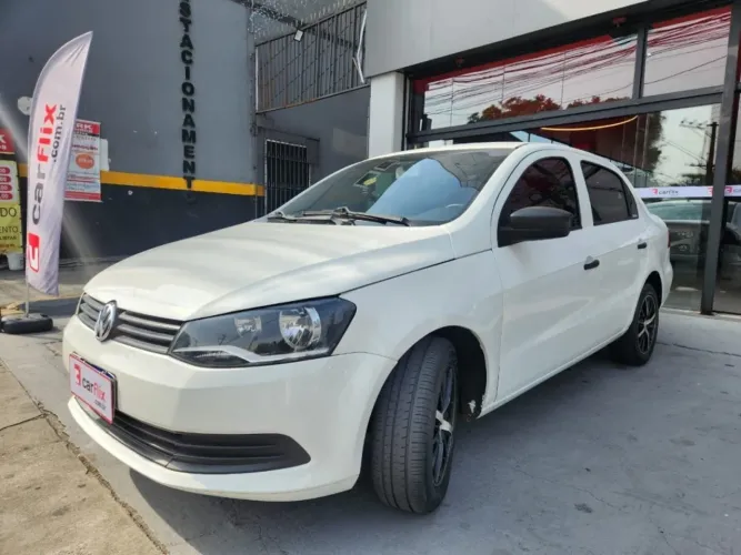 Volkswagen Voyage 1.0 Flex 12V 4P 2015