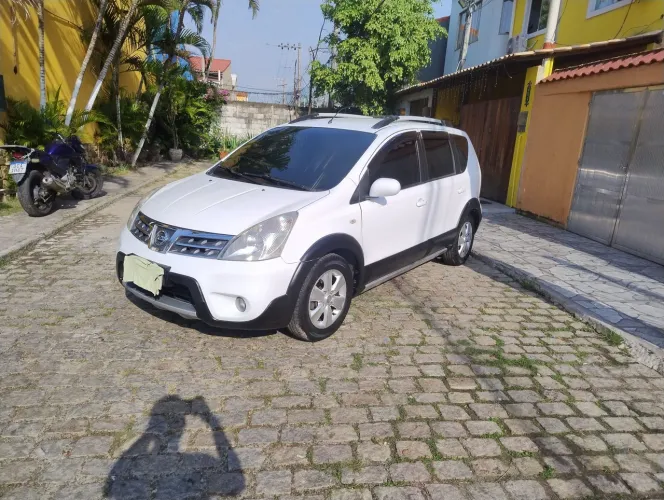 Nissan Livina X-gear Sl/X-gear 1.8 Flex F. Aut. 2014