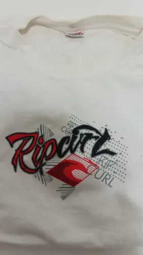 camiseta ripcurl branca p wpp:43. *