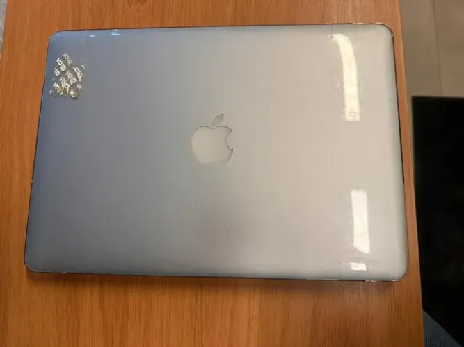 Macbook Air 2014 - Intel I5, 4GB de RAM, 256 GB SSD, Mac OS Big Sur com Bateria nova