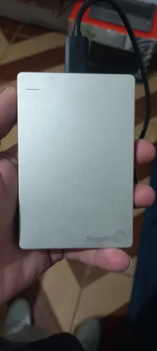 HD 1 terá já com case, por 150 reais, funcionando perfeitamente, aceito proposta SP Z/S