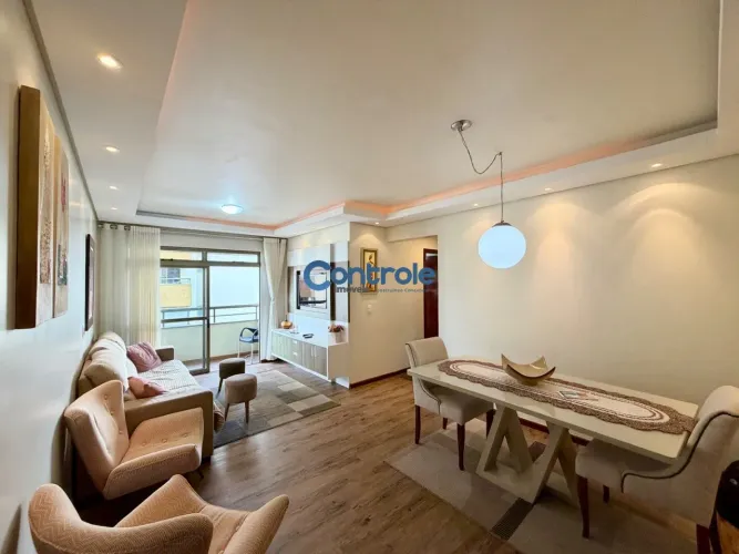 Apartamento com 03 dormitórios no bairro Canto, em Florianópolis/SC!