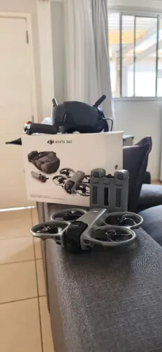 Drone Dji Avata 360 Motion Combo - Caixa aberta